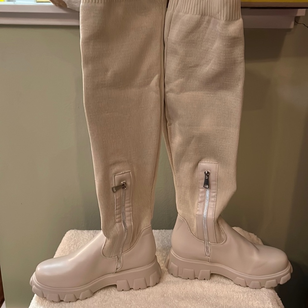 Taupe Over The Knee Knitted High Boots With Lug Sole Size 8